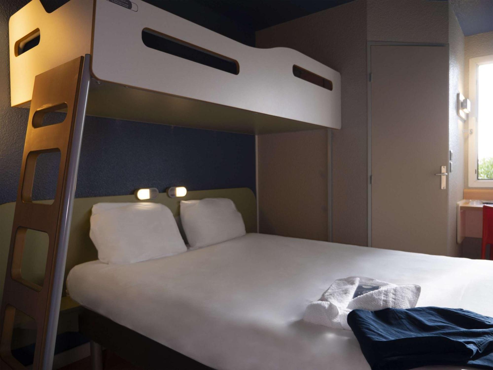 Ibis Budget Arles Sud Fourchon Exterior photo