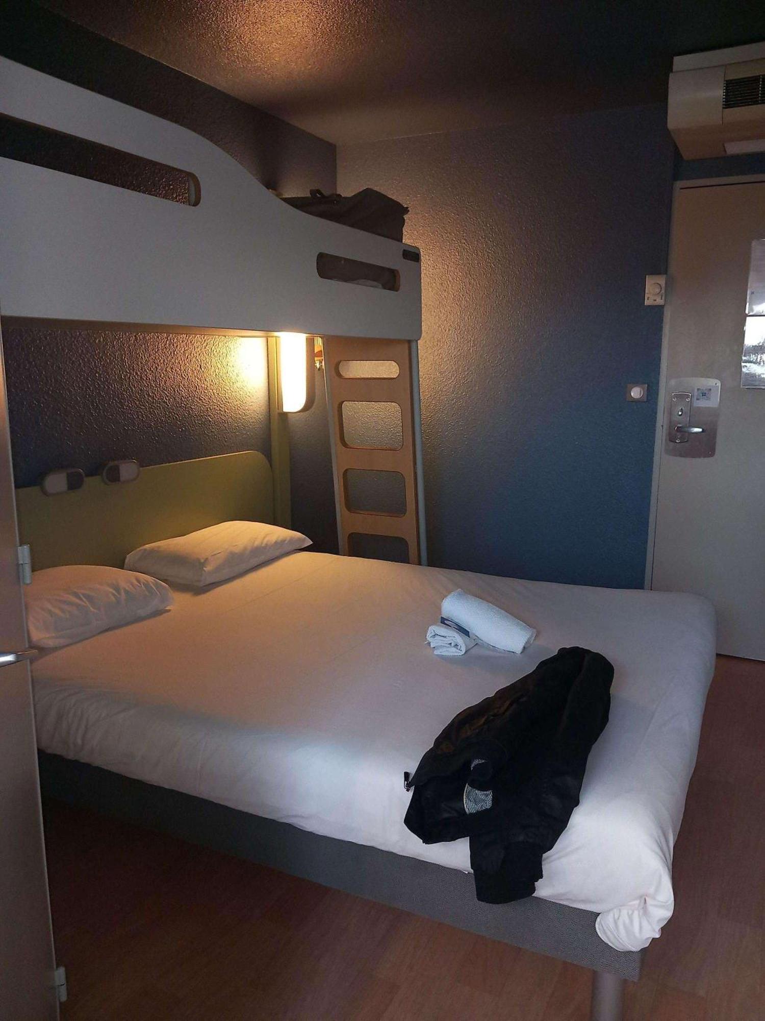 Ibis Budget Arles Sud Fourchon Exterior photo